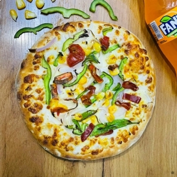 (kavsan) Onion and Capsicum Pizza - large