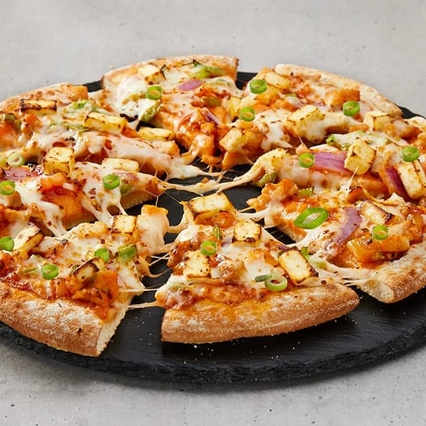 (kavsan) Capsicum & Paneer Pizza - Large