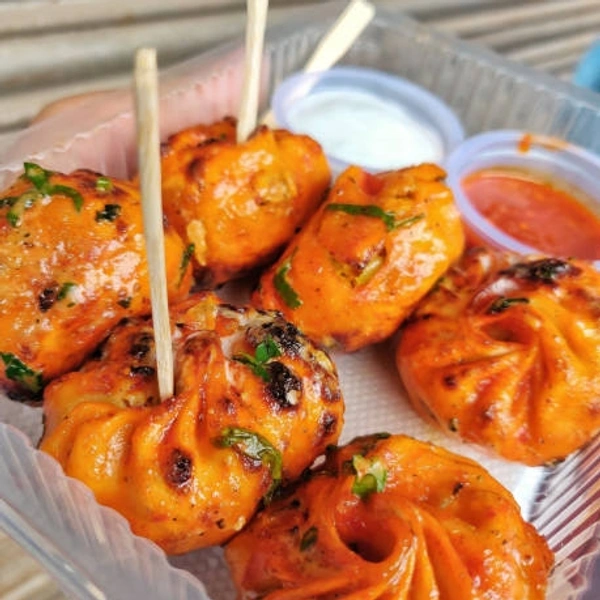 (Momo Mirchi) Masala Momo