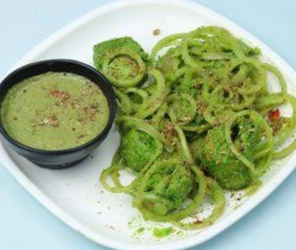 (Momo Mirchi) Pudina Momo