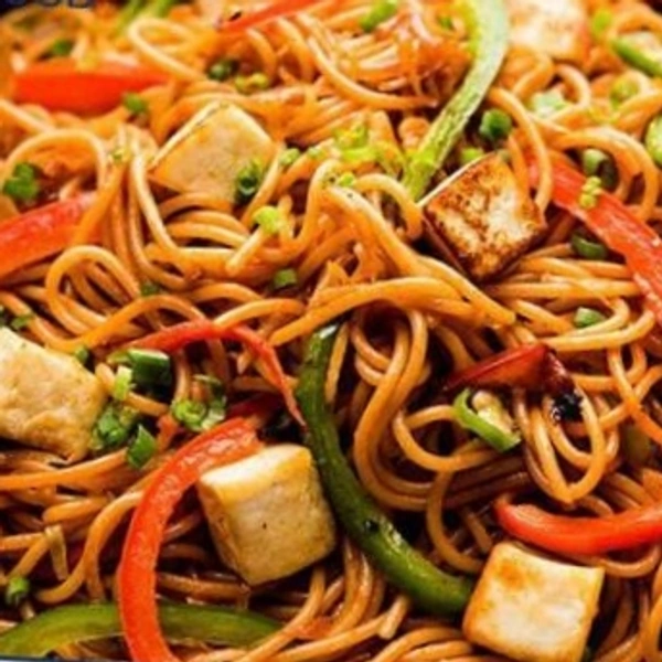 (HnC) Paneer Chowmien