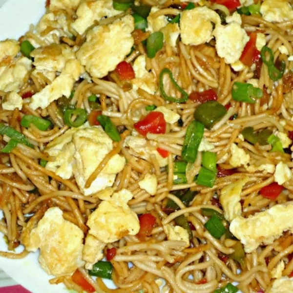 (HnC) Egg Chowmien