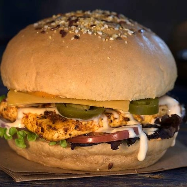 (Beeba Brothers) Peri Peri paneer burger