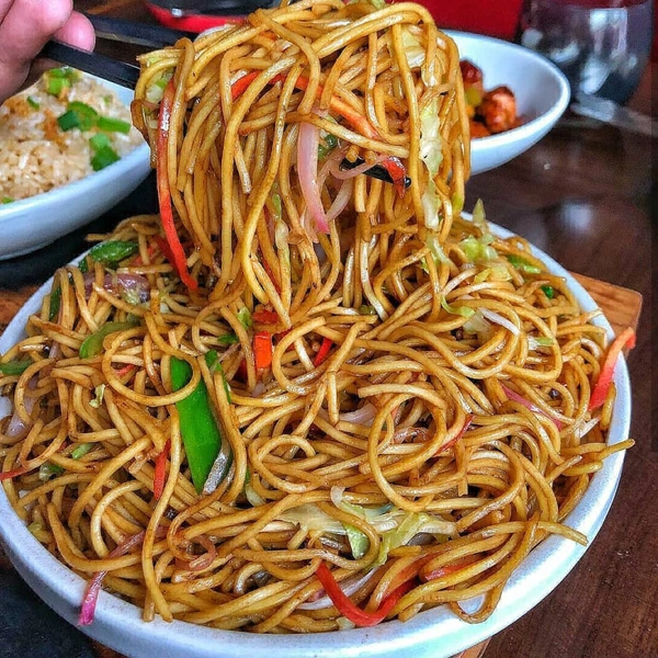 (shiva fast food) Hakka Noodles
