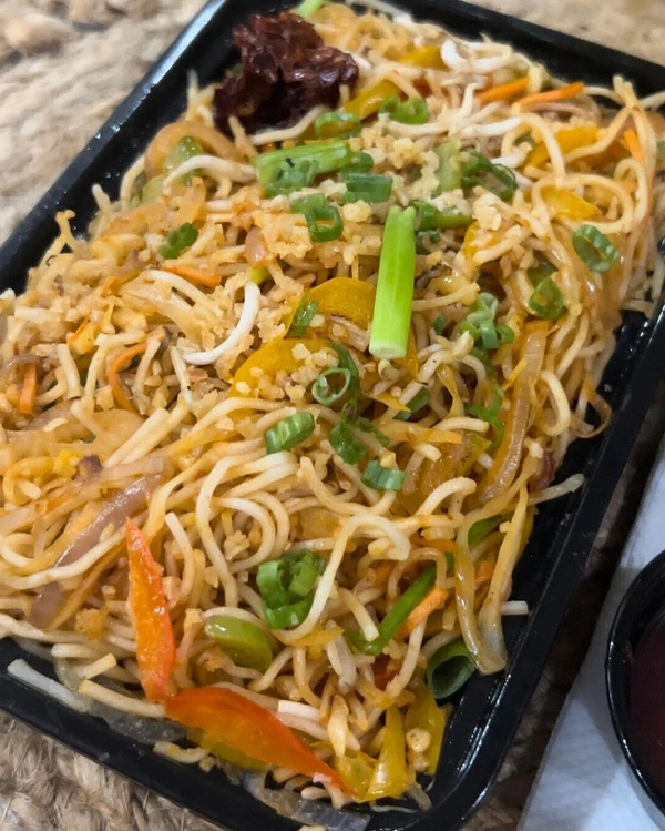 (shiva fast food) Chilly Garlic Noodles