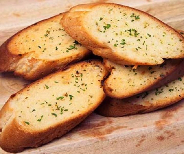 (Grill Inn) garlic bread supreme