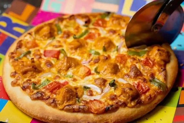 (Grill Inn) Chicken Seekh Pizza - Pan Size(6inches)