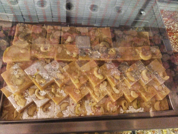 (Raju) Kaju Barfi - 500gm