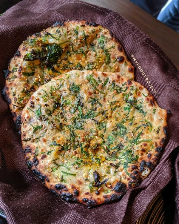 (HnC) Stuffed Vegetable Naan