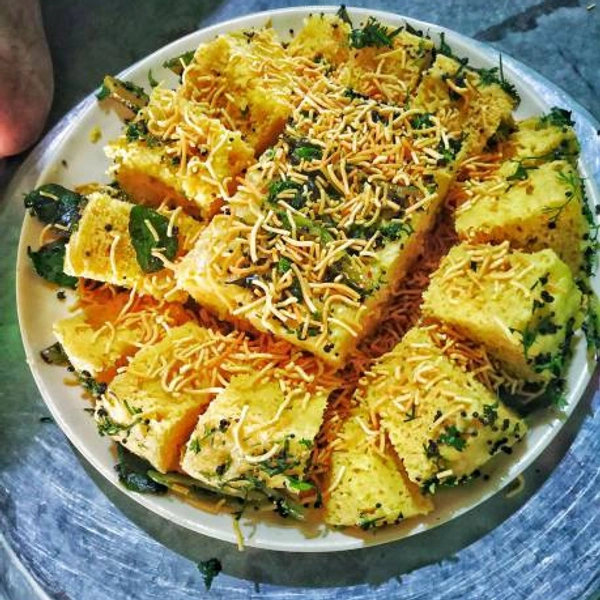 (Halwai'z) Dhokla Chaat
