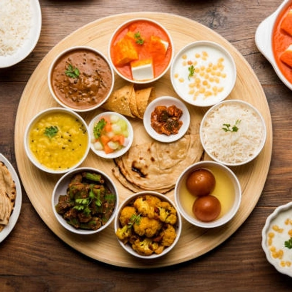 (Halwai'z) Veg Thali