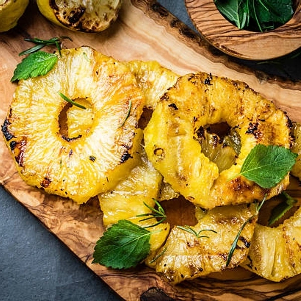 (Fire N Flavour) Roasted Pineapple