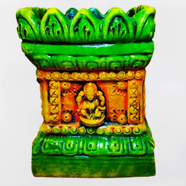 Clay Tulsi Planter