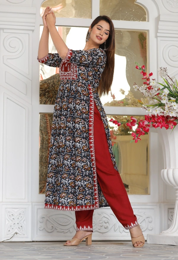 Nayra Cut **Summer and Festive Season With Beautiful Collection Premium Rayon 14g Kurti With Heavy Embroidery On Yoke And Border Lace Work With Premium Quality Proccen Print Kurti Length 45-46" Pant Length 38-39"  - 38(M) 40(L) 42(XL)