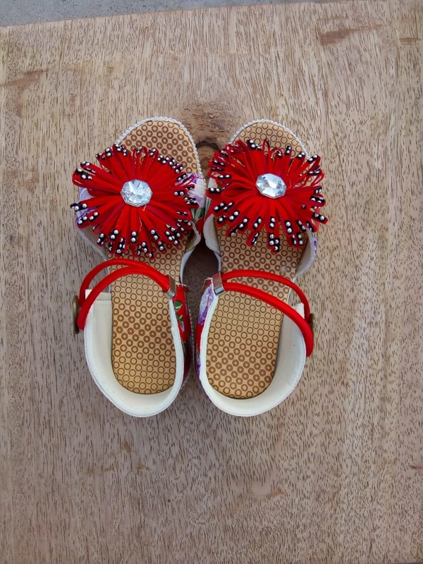 Sandals for 6 To 8 year Boys 