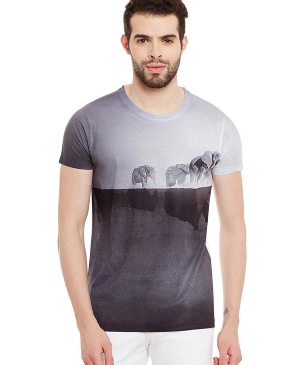  Men's Regular Fit T-Shirt - S