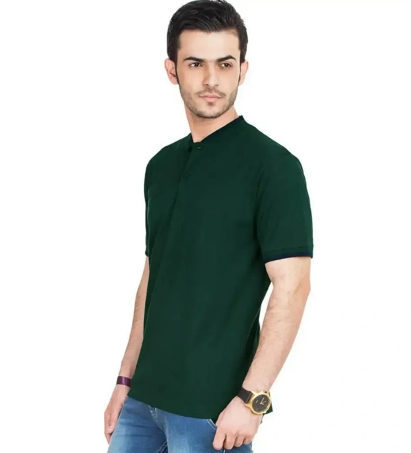 Classy Green Cotton Blend Solid Polo T-Shirt For Men - Xl