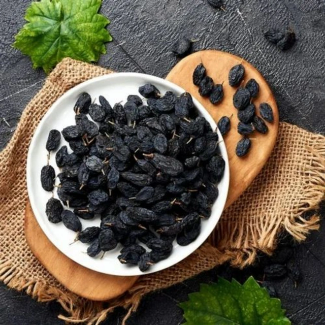 Kismis Black : 200 gms