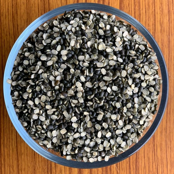Udid (Urad) Dal Chilti : 500 gms