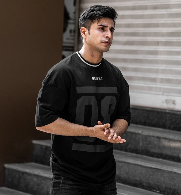 Mens Stylish Over Sized Rubber Printed Premium Cotton Black T-Shirt - XL