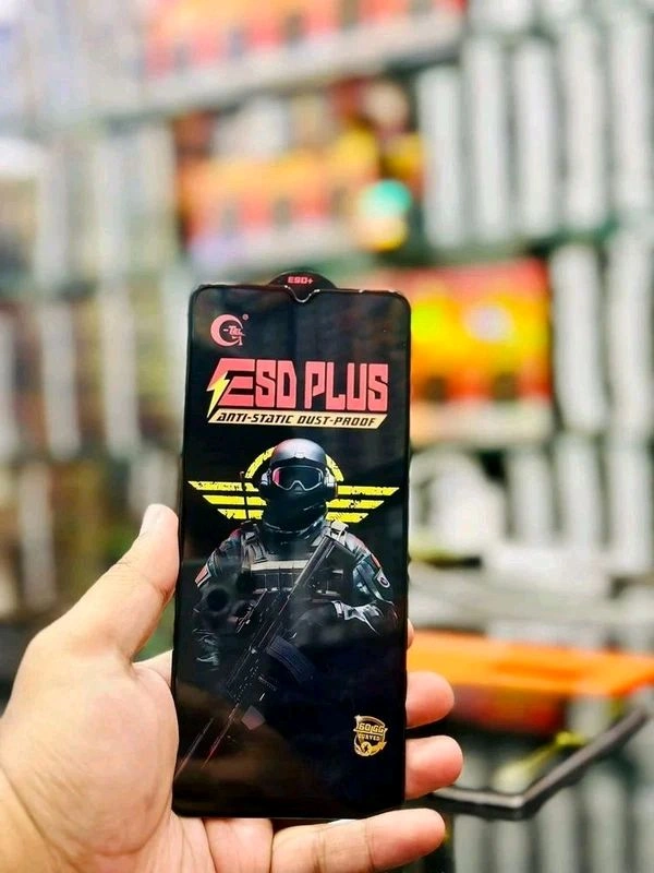 Realme 10pro / 1+Nord Ce3 / Nothing Phone 2 ( Army Universal Glass