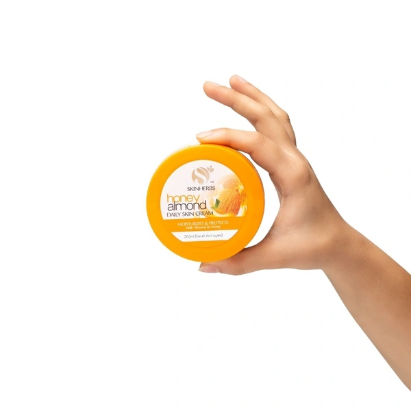 SKINHERBS SKIN HERBS HONEY ALMOND CREAM - 200ml