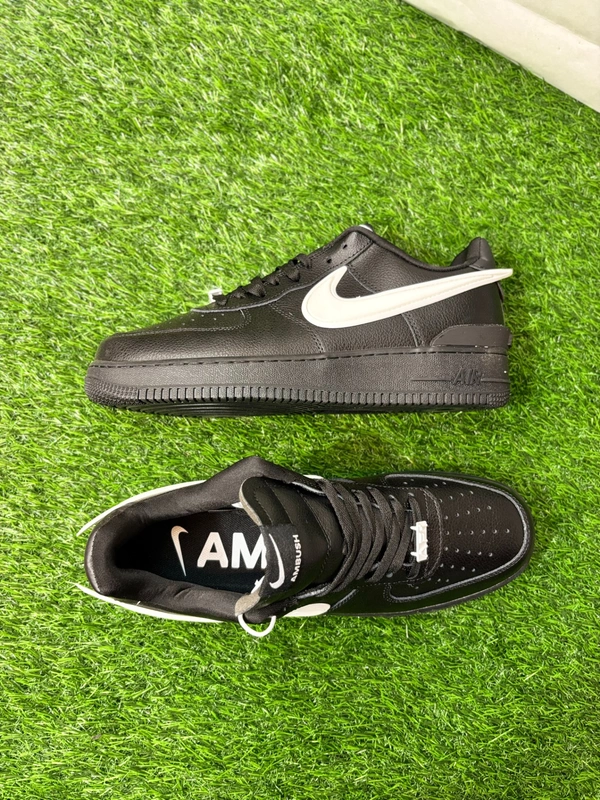 Air Force 1 Black ambush - 9