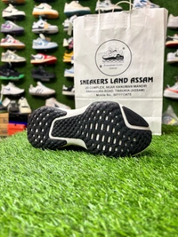 Zoom X Invincible 3 - 7.5