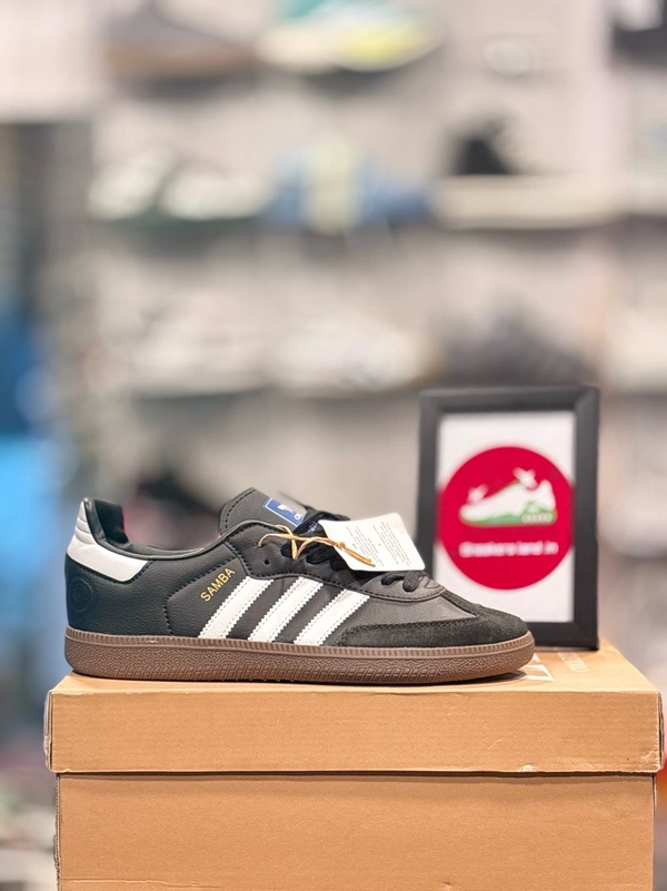 Samba Black - 43 (9)