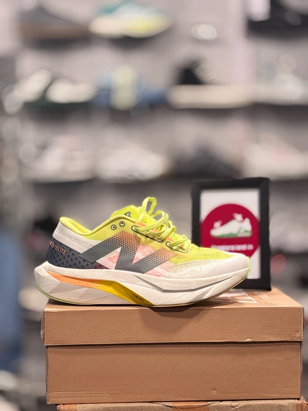 NB Elite Neon Running - 42 (8)