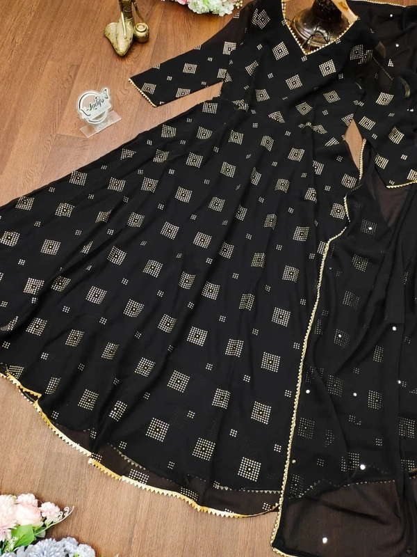 Black Beauty Gown - Black, M