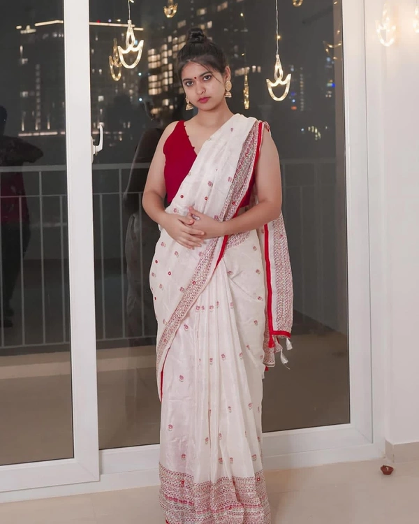 Meenakshi Jute - White, Free