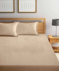 MORADO 190 GSM Flannel Super Soft Warm Elastic Fitted Double Bed Bedsheet with 2 Pillow Covers for Winters - 72x78x8 Inches, Camel - 72x78x8 Inches, Camel