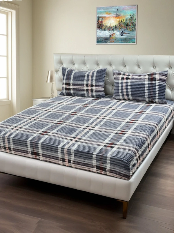 MORADO 190 GSM Flannel Super Soft Warm Elastic Fitted Double Bed Bedsheet with 2 Pillow Covers for Winters - 72x78x8 Inches, Bright Grey - 72x78x8 Inches, Bright Grey