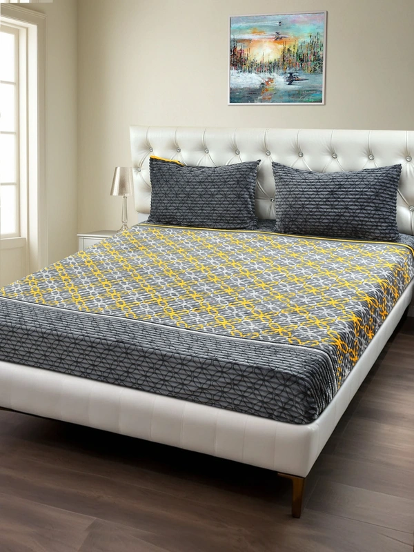 MORADO 190 GSM Flannel Super Soft Warm Elastic Fitted Double Bed Bedsheet with 2 Pillow Covers for Winters - 72x78x8 Inches, Dark Grey - 72x78x8 Inches, Dark Grey