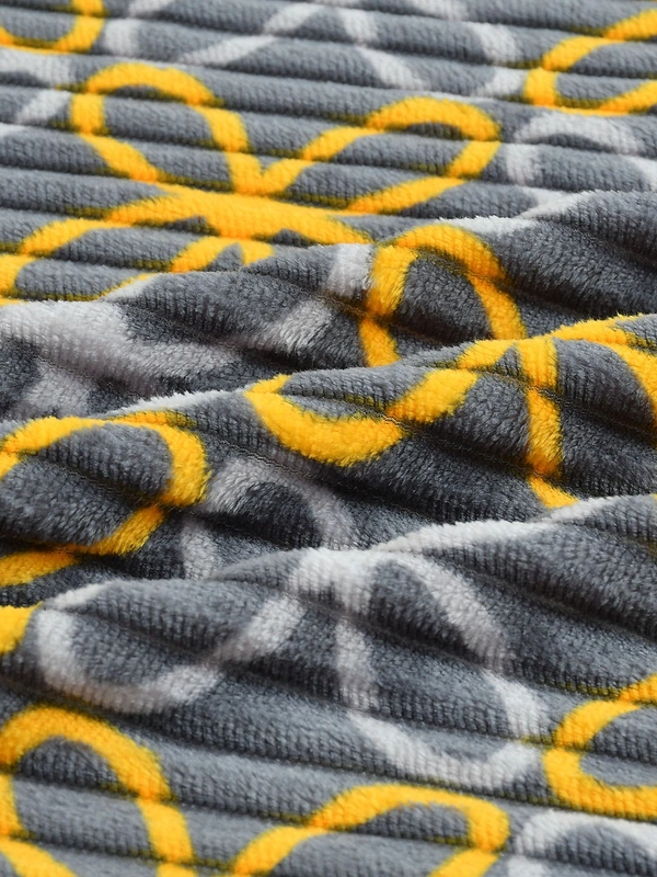 MORADO 190 GSM Flannel Super Soft Warm Elastic Fitted Double Bed Bedsheet with 2 Pillow Covers for Winters - 72x78x8 Inches, Dark Grey - 72x78x8 Inches, Dark Grey