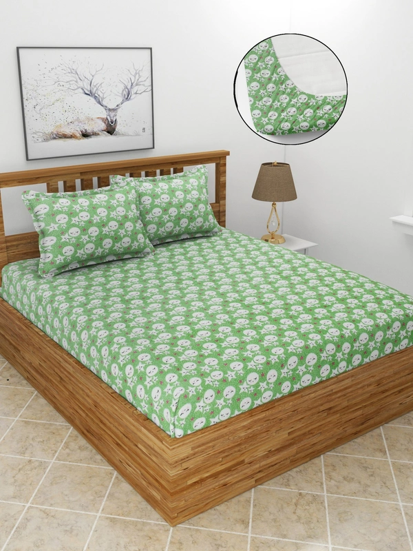 MORADO 190 GSM Flannel Super Soft Warm Elastic Fitted Double Bed Cartoon Print Bedsheet with 2 Pillow Covers for Winters - 72x78x8 Inches, Light Green - 72x78x8 Inches, Light Green