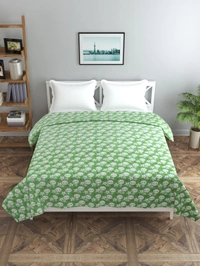 MORADO 190 GSM Flannel Super Soft Warm Double Bed Cartoon Print Quilt Cover/Duvet Cover/Rajai Cover/Blanket Cover for Winters with Zipper -90x100 Inches, Light Green - 90x100 Inches, Light Green