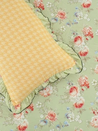 MORADO Glace Cotton King Size Bedsheet with 2 Pillow Covers with Frill PoppyFlowerComb  (108x108, Inches) - 108x108 Inches, light pastel green