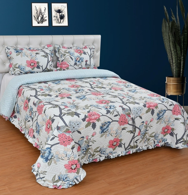 MORADO Glace Cotton Luxury Ultrasonic Printed Lightweight All Season Bedspreads/Quilted Bed Cover With 2 King Size Pillow Covers - (90x100 inches -White) - 90x100 Inches, White