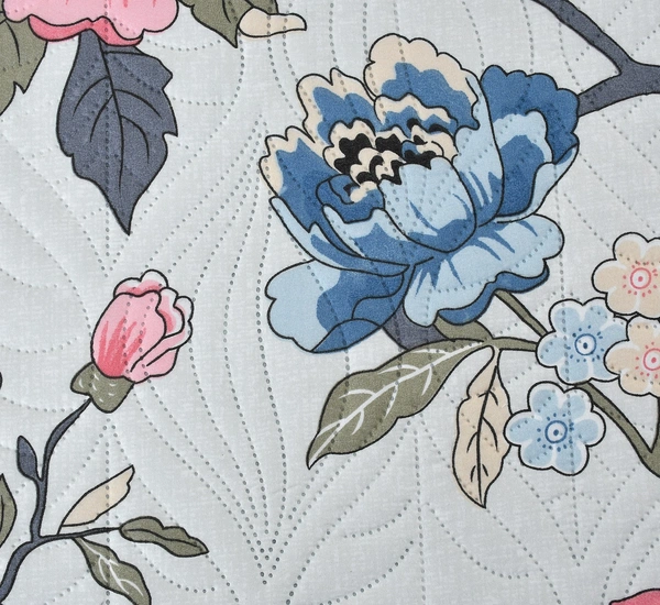 MORADO Glace Cotton Luxury Ultrasonic Printed Lightweight All Season Bedspreads/Quilted Bed Cover With 2 King Size Pillow Covers - (90x100 inches -White) - 90x100 Inches, White