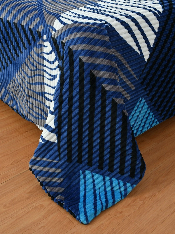 MORADO 190 GSM Flannel Super Soft Warm Single Bed Quilt Cover/Duvet Cover/Rajai Cover/Blanket Cover for Winters with Zipper -60x90 Inches, Blue - 60x90 Inches, Blue
