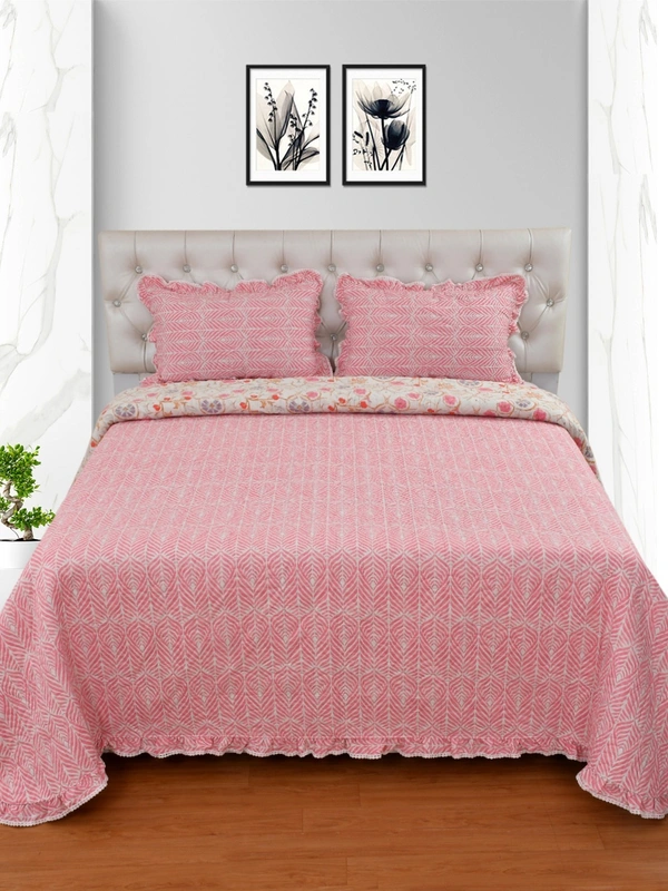 MORADO Glace Cotton Luxury Ultrasonic Printed Lightweight All Season Bedspreads/Quilted Bed Cover With 2 King Size Pillow Covers - (90x100 inches - Pink) - 90x100 Inches, Pink