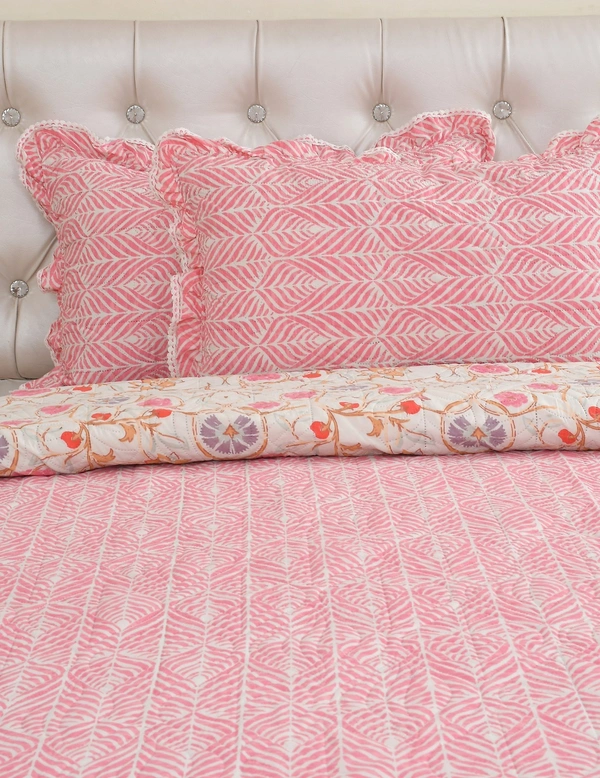 MORADO Glace Cotton Luxury Ultrasonic Printed Lightweight All Season Bedspreads/Quilted Bed Cover With 2 King Size Pillow Covers - (90x100 inches - Pink) - 90x100 Inches, Pink