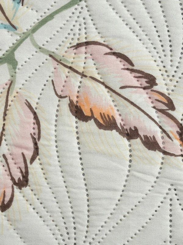 MORADO Glace Cotton Luxury Ultrasonic Printed Lightweight All Season Bedspreads/Quilted Bed Cover With 2 King Size Pillow Covers - (90x100 inches - Pink Lupin With Lace) - 90x100 Inches, Pink