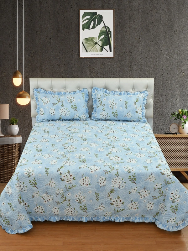 MORADO Glace Cotton Luxury Ultrasonic Printed Lightweight All Season Bedspreads/Quilted Bed Cover With 2 King Size Pillow Covers - (90x100 inches - light blue with Lace) - 90x100 Inches, Cyan Aqua