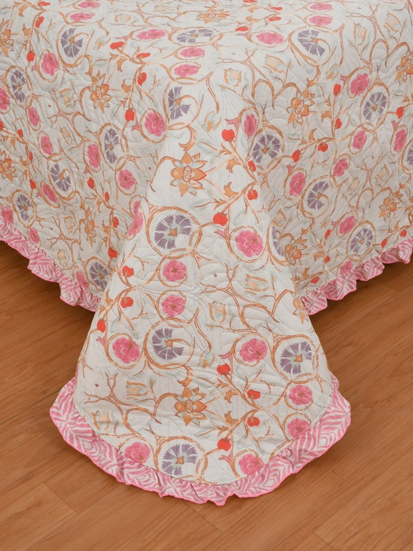 MORADO Glace Cotton Luxury Ultrasonic Printed Lightweight All Season Bedspreads/Quilted Bed Cover With 2 King Size Pillow Covers - (90x100 inches - Off White ) - 90x100 Inches, off white