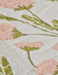 MORADO Glace Cotton Luxury Ultrasonic Printed Lightweight All Season Bedspreads/Quilted Bed Cover With 2 King Size Pillow Covers - (90x100 inches - OffWhite Pink) - 90x100 Inches, Offwhite Pink