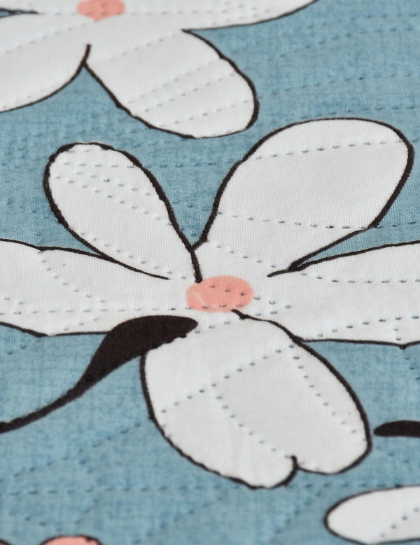 MORADO Glace Cotton Luxury Ultrasonic Printed Lightweight All Season Bedspreads/Quilted Bed Cover With 2 King Size Pillow Covers - (90x100 inches - Grey) - 90x100 Inches, Grey