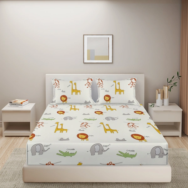 MORADO Premium Glace Cotton Double Bedsheet With 2 King Size Pillow Covers (90x100 Inches) - 72x78x8 Inches, Offwhite